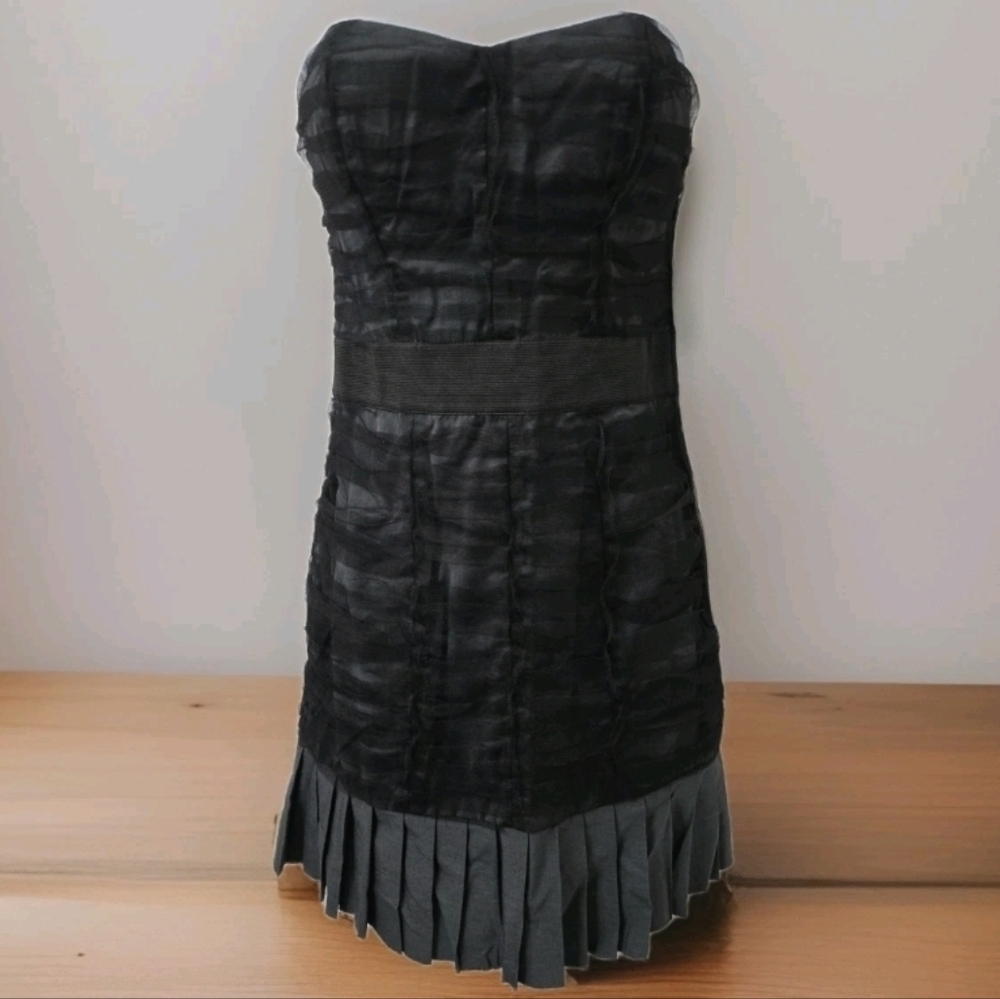 572. Twelve by Twelve Ruched Tulle Strapless Mini Dress